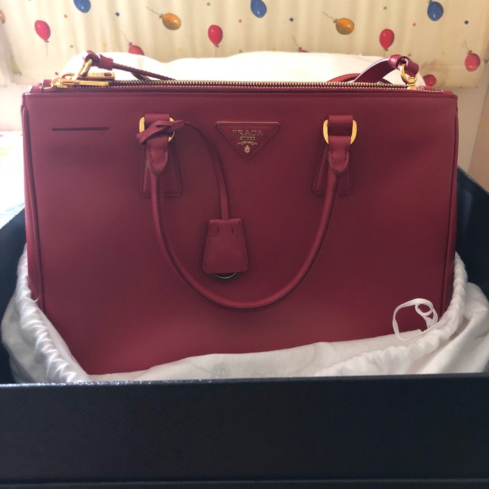 Prada Galleria Tote Bag